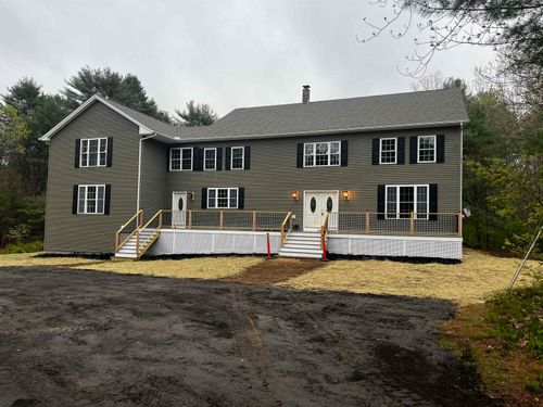 68 King Rd, Chichester, NH, 03258-6533 | Card Image
