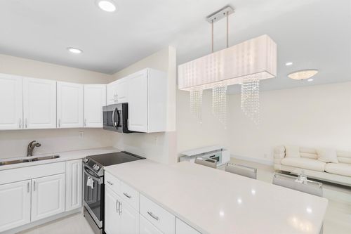 361 Normandy H, Delray Beach, FL, 33484-4719 | Card Image