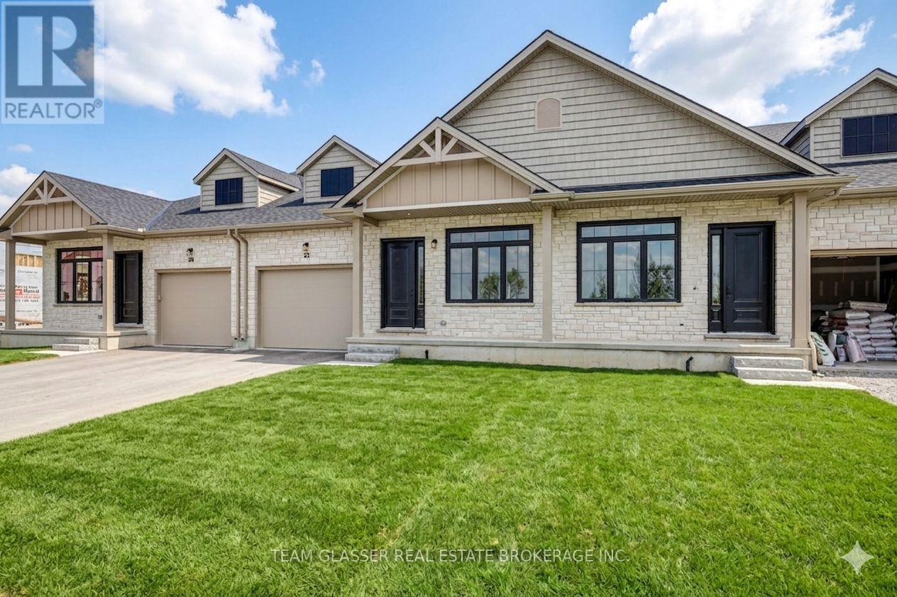 Residential in South Huron (Stephen) 4