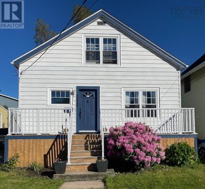 5660 Hennessey St, House other with 3 bedrooms, 2 bathrooms and null parking in Halifax NS | Image 1