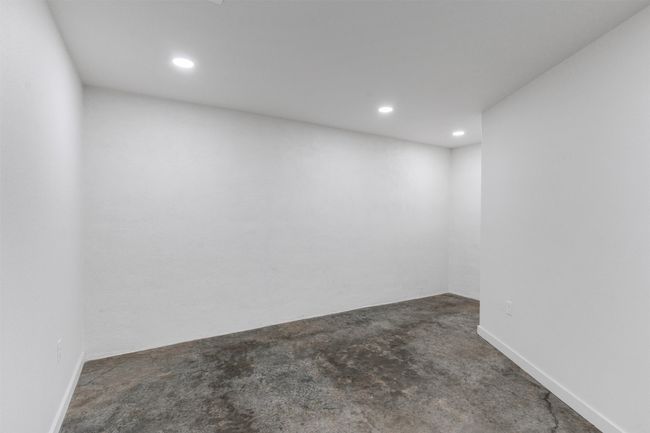 1555 Woodmere Trl, Home with 0 bedrooms, 0 bathrooms and null parking in Granbury TX | Image 20