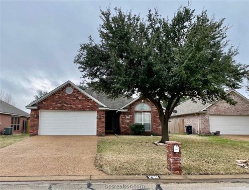 236 Stuttgart Cir, College Station, TX, 77845-3943 | Card Image