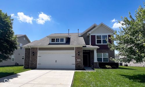 13992 Wynngate Ln, Fishers, IN, 46038-5365 | Card Image