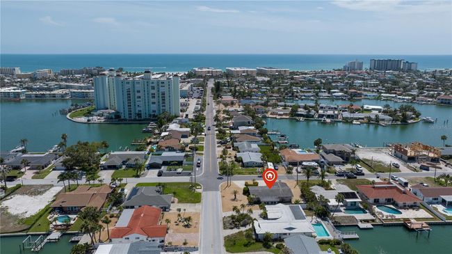 6405 2 Nd Palm Pt, House other with 3 bedrooms, 2 bathrooms and null parking in St Pete Beach FL | Image 24