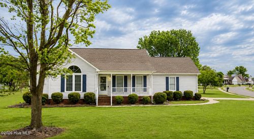 200 Woodcroft Dr, Goldsboro, NC, 27534-7869 | Card Image