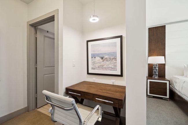 Master Bedroom | Image 20
