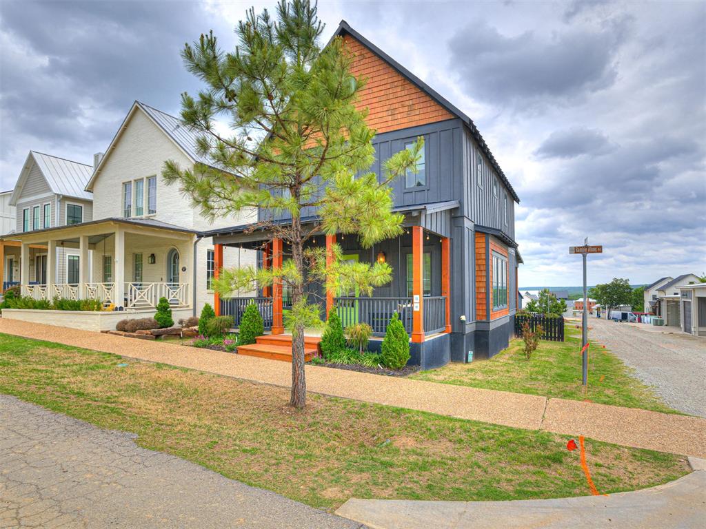 Residential in Carlton Landing 3