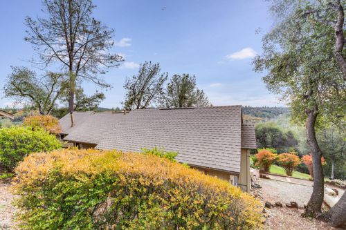 3110 Iron Mine Rd, Auburn, CA, 95602-9616 | Card Image
