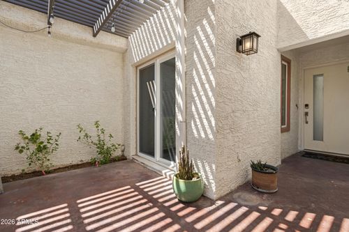 3620 N 27th Way, Phoenix, AZ, 85016-7040 | Card Image