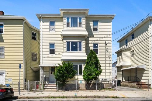 95 Flint St, Fall River, MA, 02723-5624 | Card Image