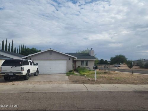 2847 Chambers Ave, Kingman, AZ, 86401-5258 | Card Image