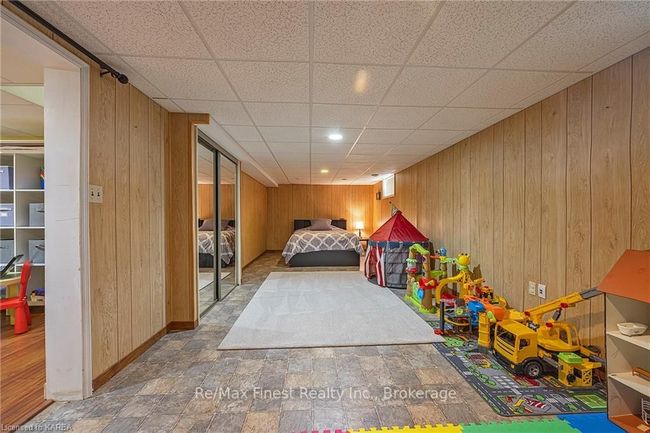 862 Old Colony Rd, House other with 4 bedrooms, 4 bathrooms and 6 parking in Kingston ON | Image 33