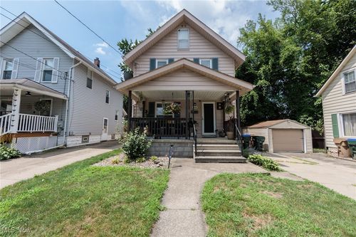 2006 Cook St, Cuyahoga Falls, OH, 44221-3318 | Card Image