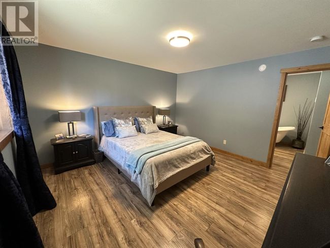 8396 Rainbow Country Road, House other with 3 bedrooms, 3 bathrooms and null parking in Bridge Lake BC | Image 25