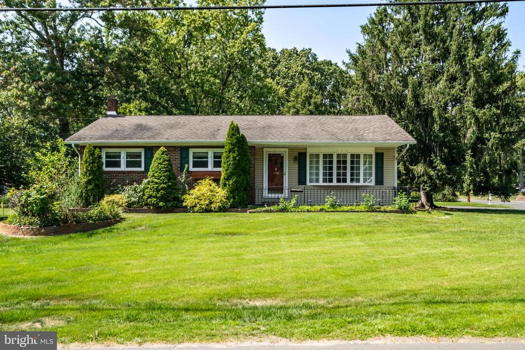 Almonesson Rd, Woodbury, NJ 08096