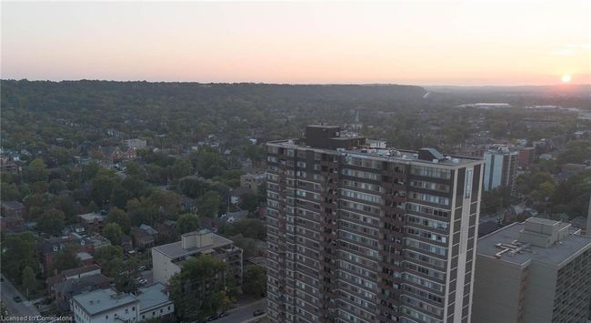 1703 - 67 Caroline St S, House attached with 2 bedrooms, 2 bathrooms and 1 parking in Hamilton ON | Image 41