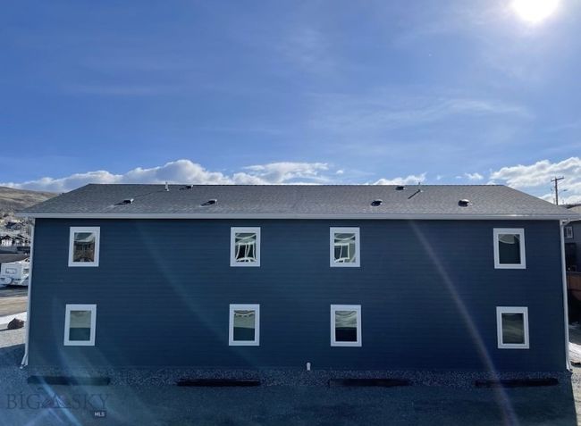 Rear of building. | Image 12