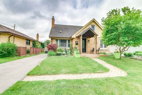 7031 Beattie St, London, ON, N6P1A2 | Card Image