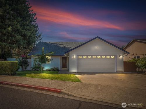 4900 Ne 130th Ave, Vancouver, WA, 98682-2104 | Card Image