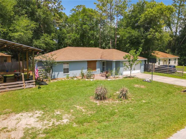 6751 Nw 62nd Street Road, House other with 3 bedrooms, 2 bathrooms and null parking in Ocala FL | Image 5