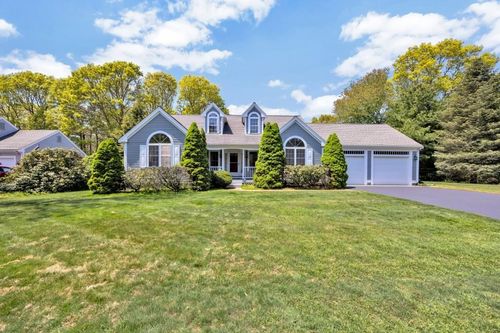 73 Snead Dr, Mashpee, MA, 02649-3259 | Card Image