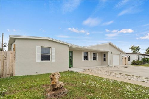 22041 Beverly Ave, PORT CHARLOTTE, FL, 33952-5430 | Card Image