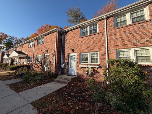 43-43 Regency Dr, Holliston, MA, 01746 | Card Image