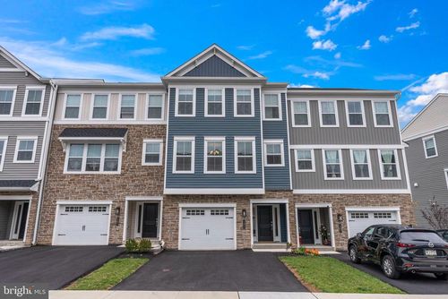 105 Higher Rock Ct, NORTH WALES, PA, 19454-1941 | Card Image