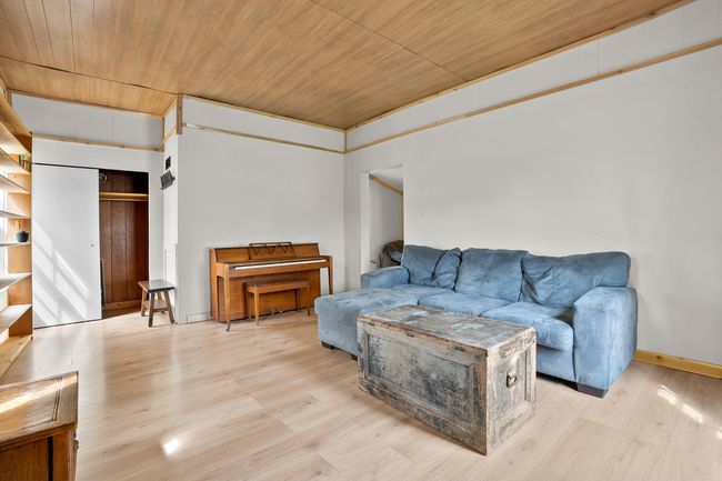 Main Floor | Image 7