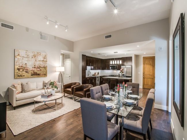 MODEL HOME! | Image 7