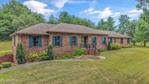 1710 Murphy Myers Rd, Maryville, TN, 37803-2849 | Card Image