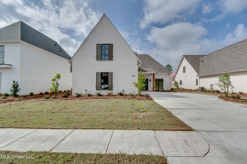 466 Whittington Cir, Madison, MS, 39110-8325 | Card Image