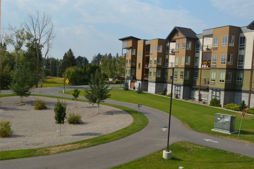 w-204-100 Woodlands Way, Kalispell, MT, 59901-1389 | Card Image