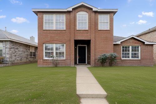 2454 Meadowgate Ln, Lancaster, TX, 75134-1981 | Card Image