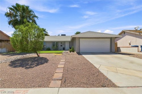 3081 Cornellia St, Las Vegas, NV, 89146-7012 | Card Image