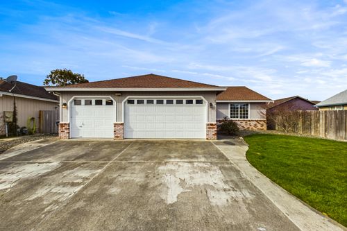 1830 Lime Ave, McKinleyville, CA, 95519-4000 | Card Image