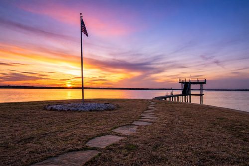 174 Ocean Dr, Gun Barrel City, TX, 75156-4289 | Card Image