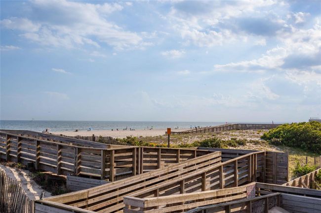 Direct beach access | Image 25