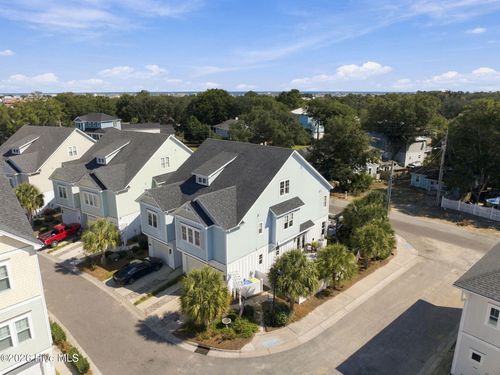 101 Bimini Townes Ln, Carolina Beach, NC, 28428-1507 | Card Image