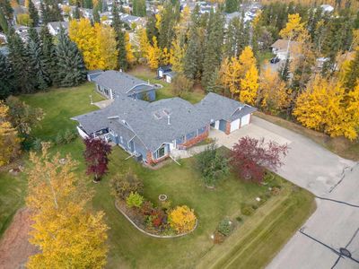 59 Ravine Dr, House detached with 6 bedrooms, 3 bathrooms and 10 parking in Whitecourt AB | Image 1