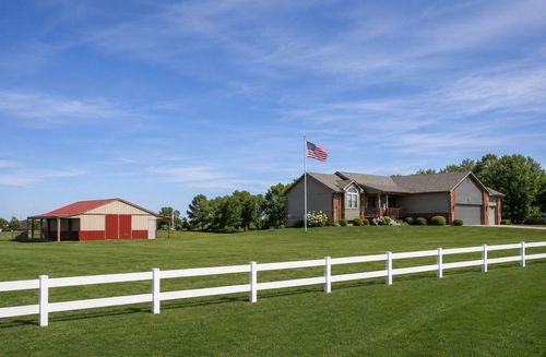 2200 W 95th St S, Haysville, KS, 67060-7434 | Card Image