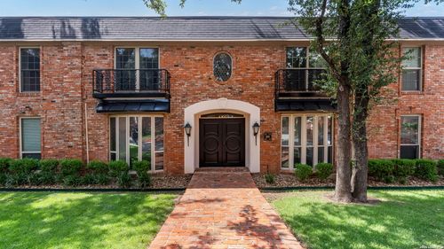 apt-232-7500 Callaghan, San Antonio, TX, 78229 | Card Image