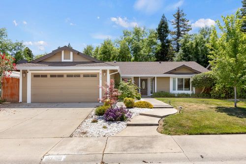 8133 Clarion Circle, Antelope, CA, 95843 | Card Image