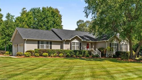 1242 Scalesville Rd, Summerfield, NC, 27358-9770 | Card Image