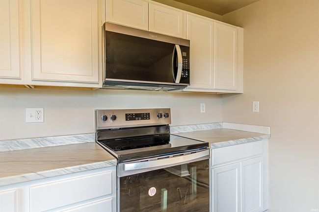 1904 S Kerth Ave, House other with 2 bedrooms, 1 bathrooms and null parking in Evansville IN | Image 13