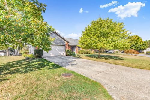 2340 Lincoln Dr, Cicero, IN, 46034-9670 | Card Image