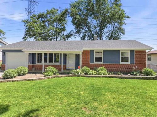 391 Walnut Ln, Elk Grove Village, IL, 60007-4626 | Card Image