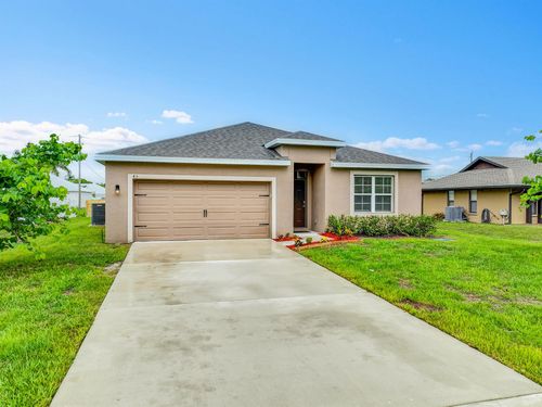 433 Sw Eyerly Ave, Port St. Lucie, FL, 34983-2903 | Card Image
