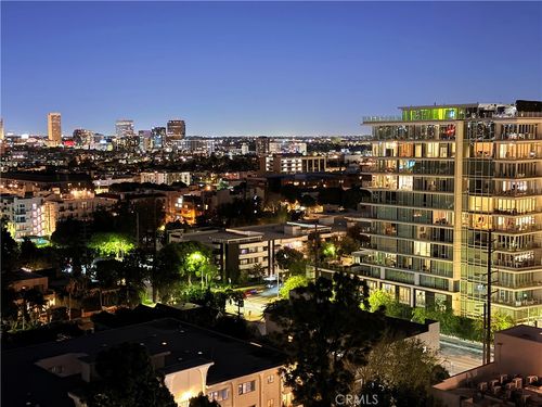 ph05-100 S Doheny Drive, Los Angeles, CA, 90048 | Card Image