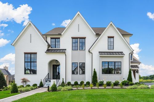 8103 Turning Point Dr, Brentwood, TN, 37027-2103 | Card Image